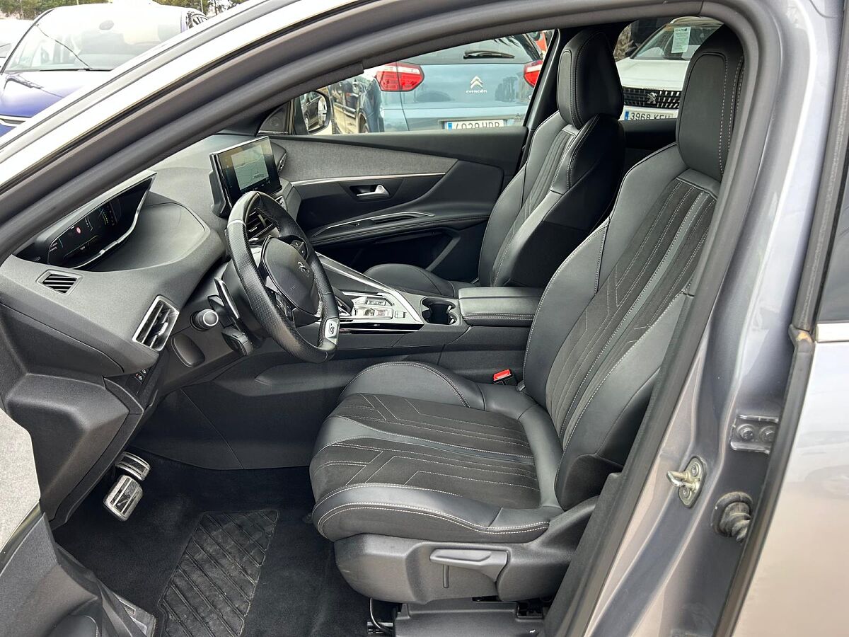 PEUGEOT 3008 GT HYBRID 4 AUTO PHEV SPANISH LHD IN SPAIN 48000 MILES SUPERB 2022